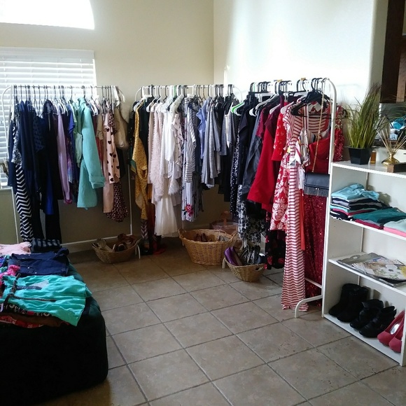 Bundles - Picture 1 of 1